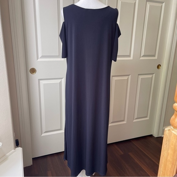 Chico’s Navy Blue Cold Shoulder Dress - Picture 4 of 11